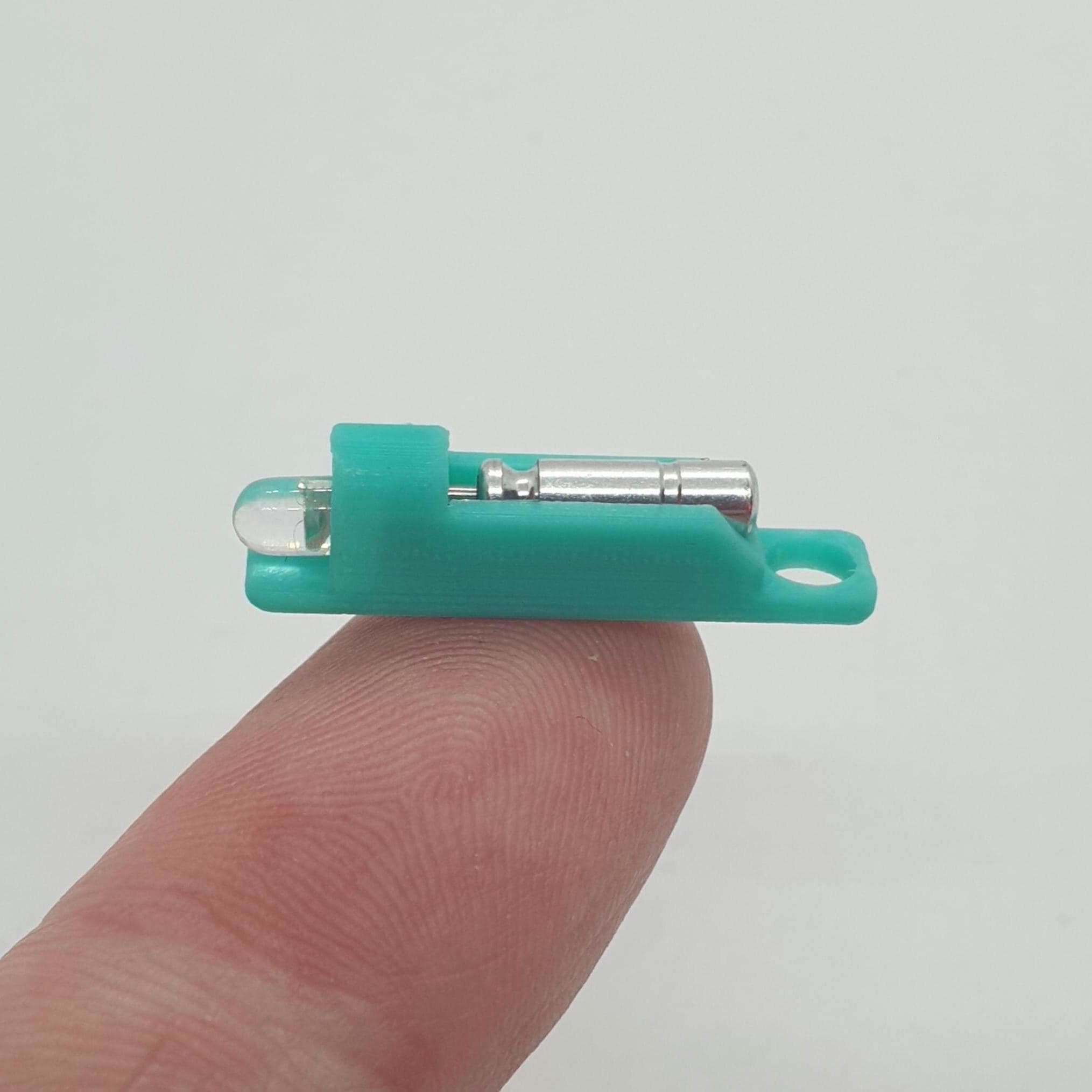 LIXY NANO World's smallest Micro Nano keychain flashlight