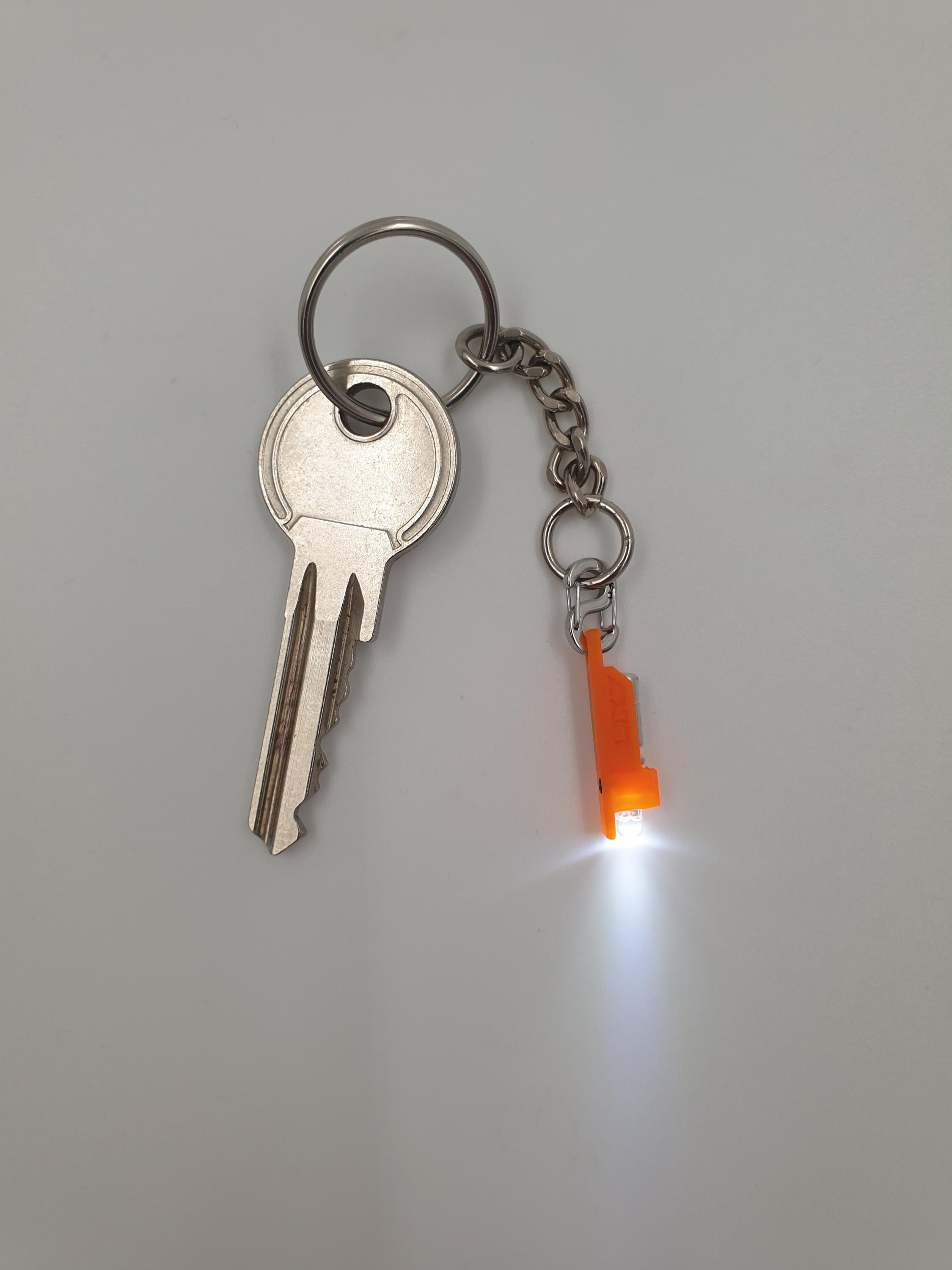 LIXY NANO World's smallest Micro Nano keychain flashlight