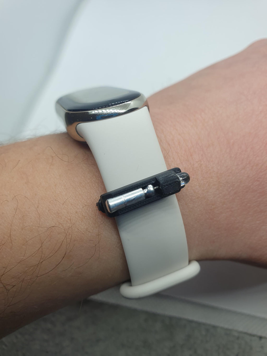 LIXY NANO World Smallest Micro Nano Flashlight for Smart Band, Bracelet and Glasses