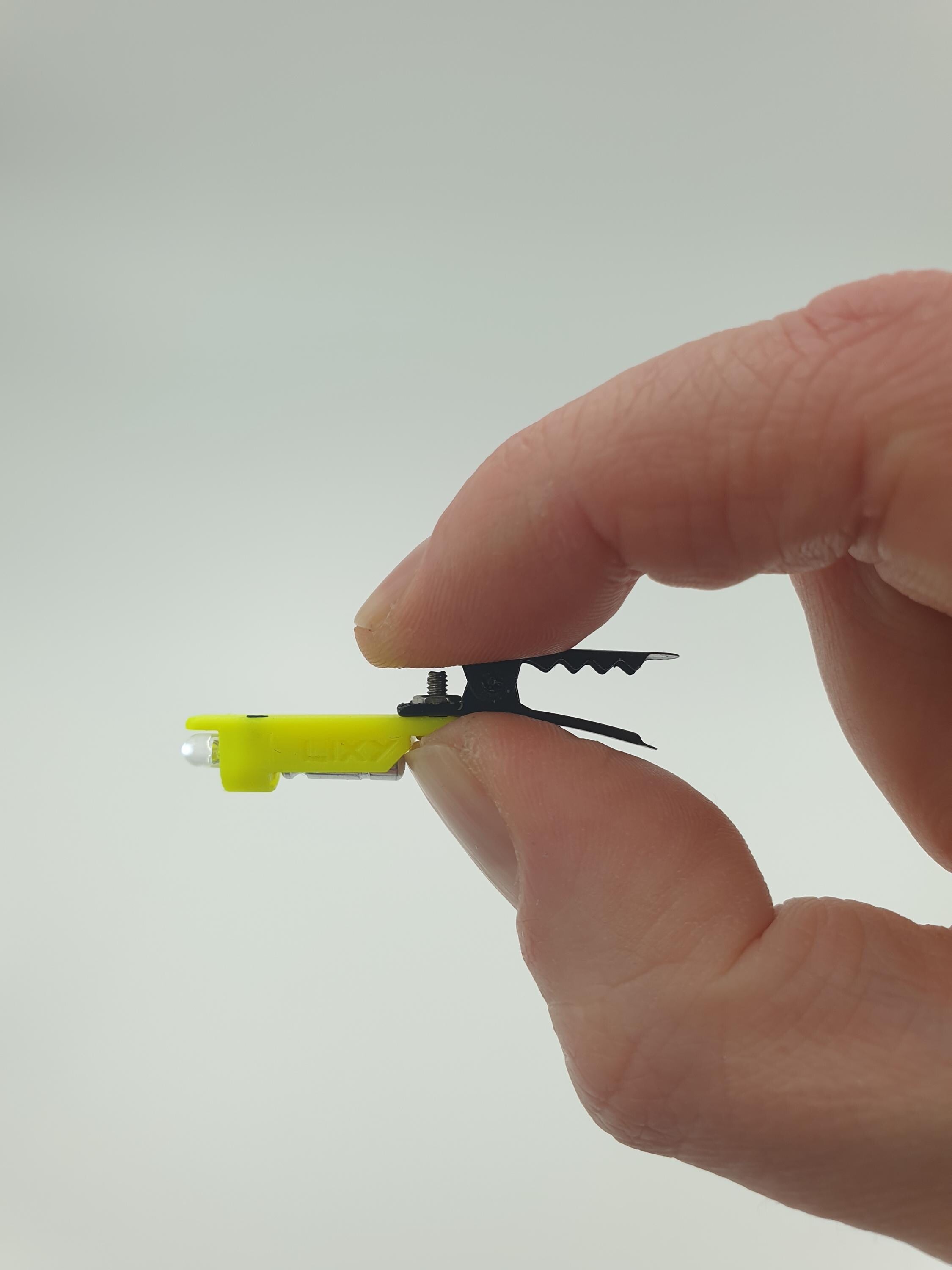 LIXY NANO World Smallest Flashlight Micro Nano with clip for cap