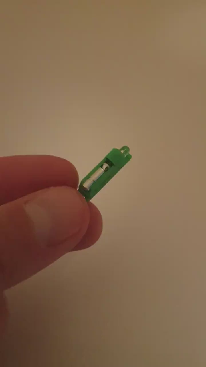 LIXY NANO World's smallest Micro Nano keychain flashlight