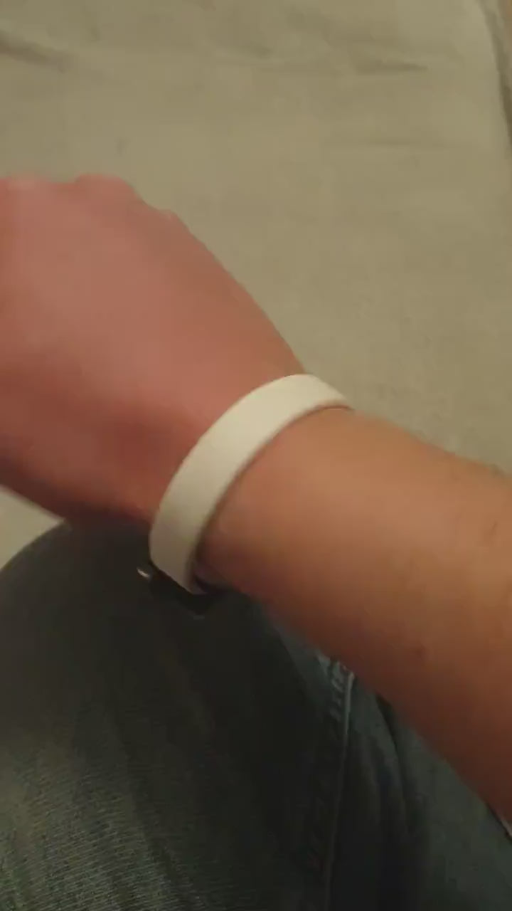 LIXY NANO World Smallest Micro Nano Flashlight for Smart Band, Bracelet and Glasses